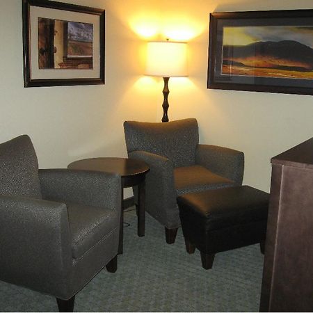 Little Missouri Inn & Suites Watford City Zewnętrze zdjęcie