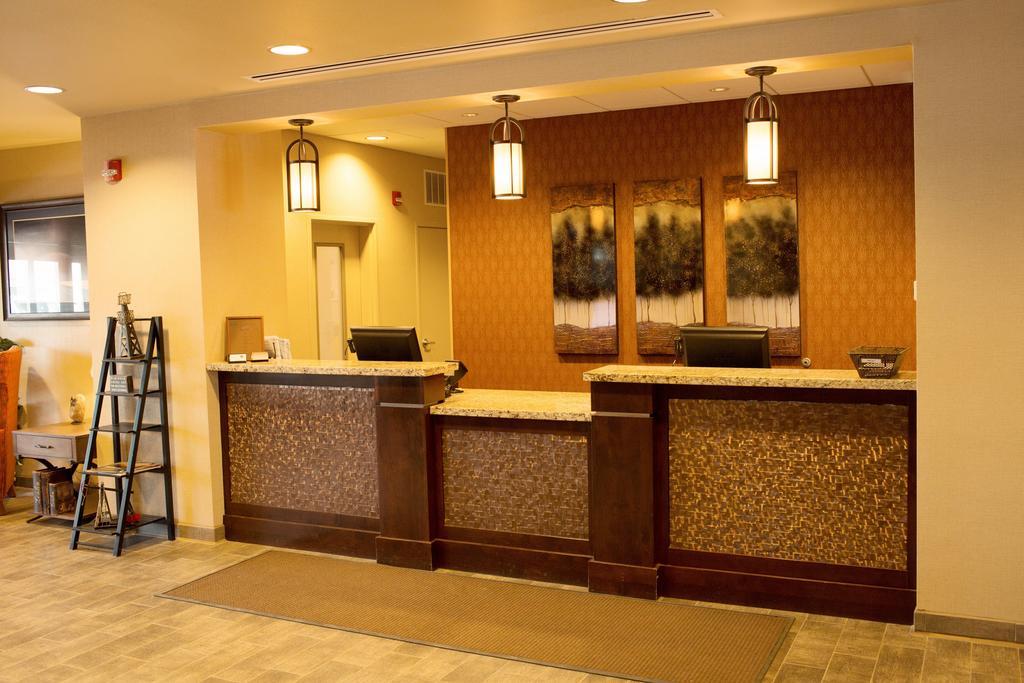 Little Missouri Inn & Suites Watford City Zewnętrze zdjęcie