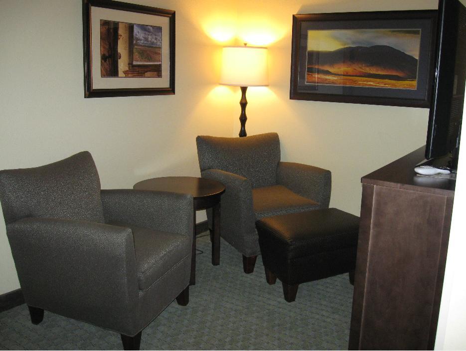 Little Missouri Inn & Suites Watford City Zewnętrze zdjęcie