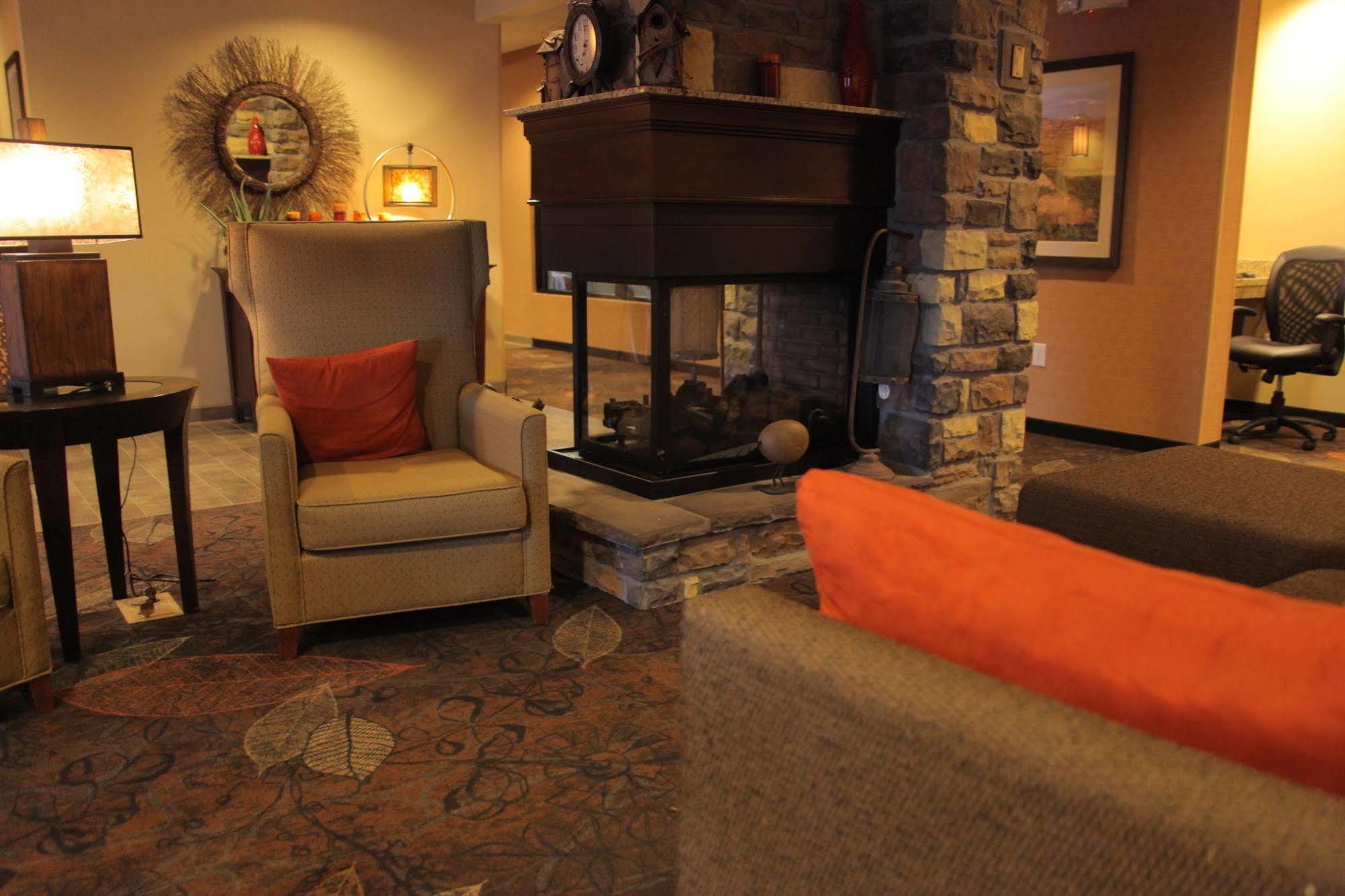 Little Missouri Inn & Suites Watford City Zewnętrze zdjęcie
