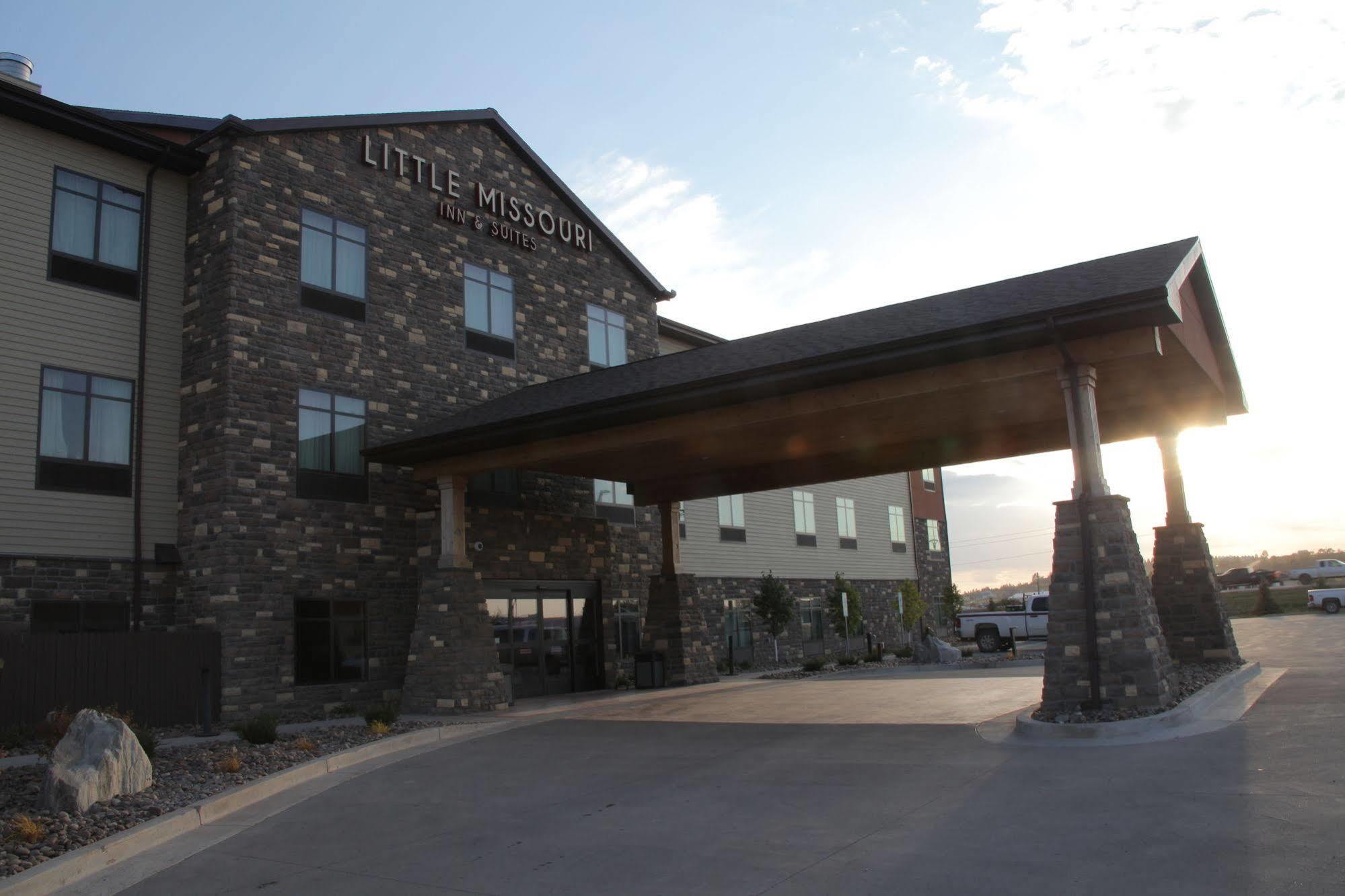Little Missouri Inn & Suites Watford City Zewnętrze zdjęcie