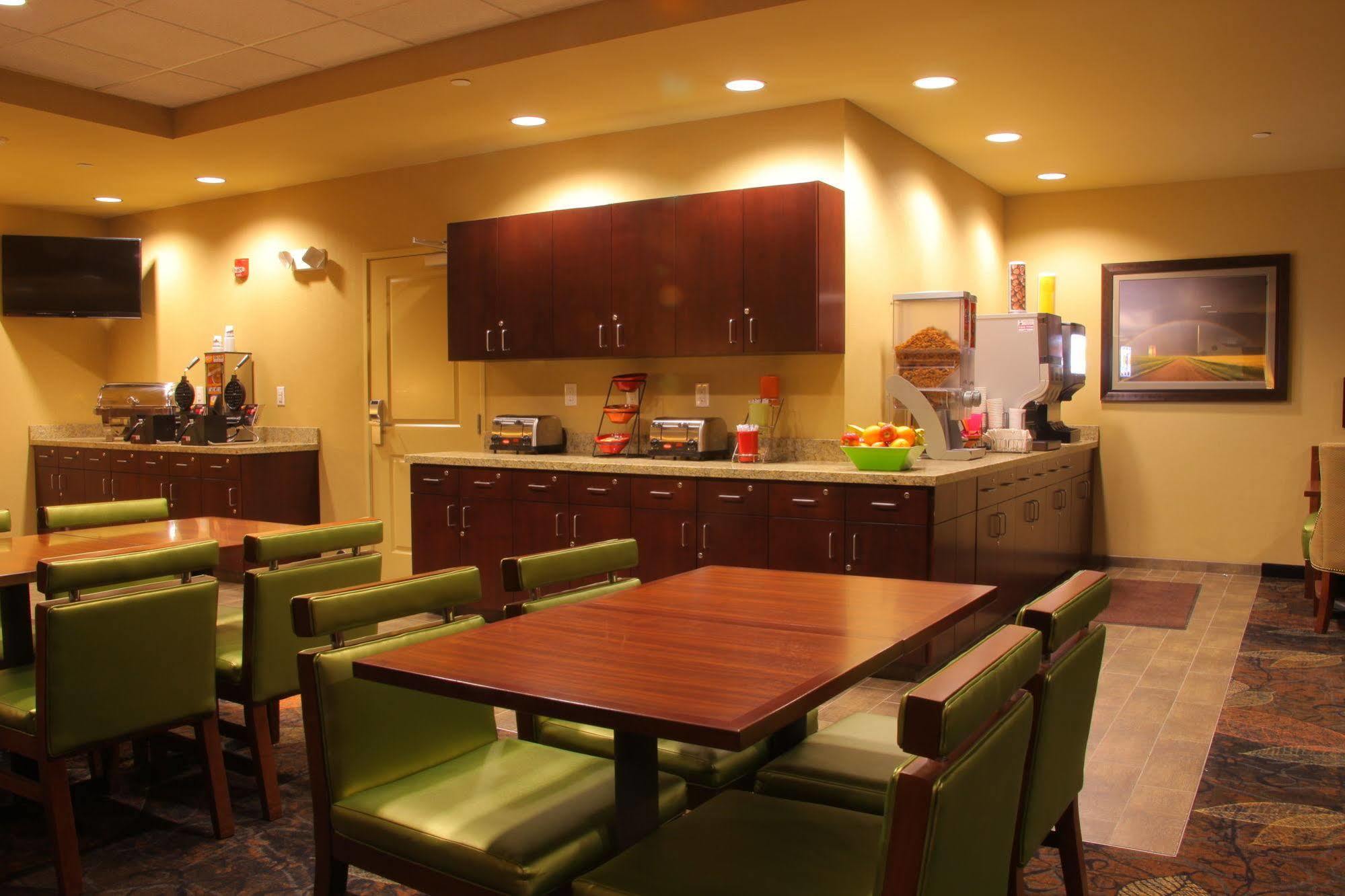 Little Missouri Inn & Suites Watford City Zewnętrze zdjęcie